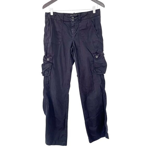Old Navy Black Pockets Straight Leg Cargo Pants - Picture 1 of 9